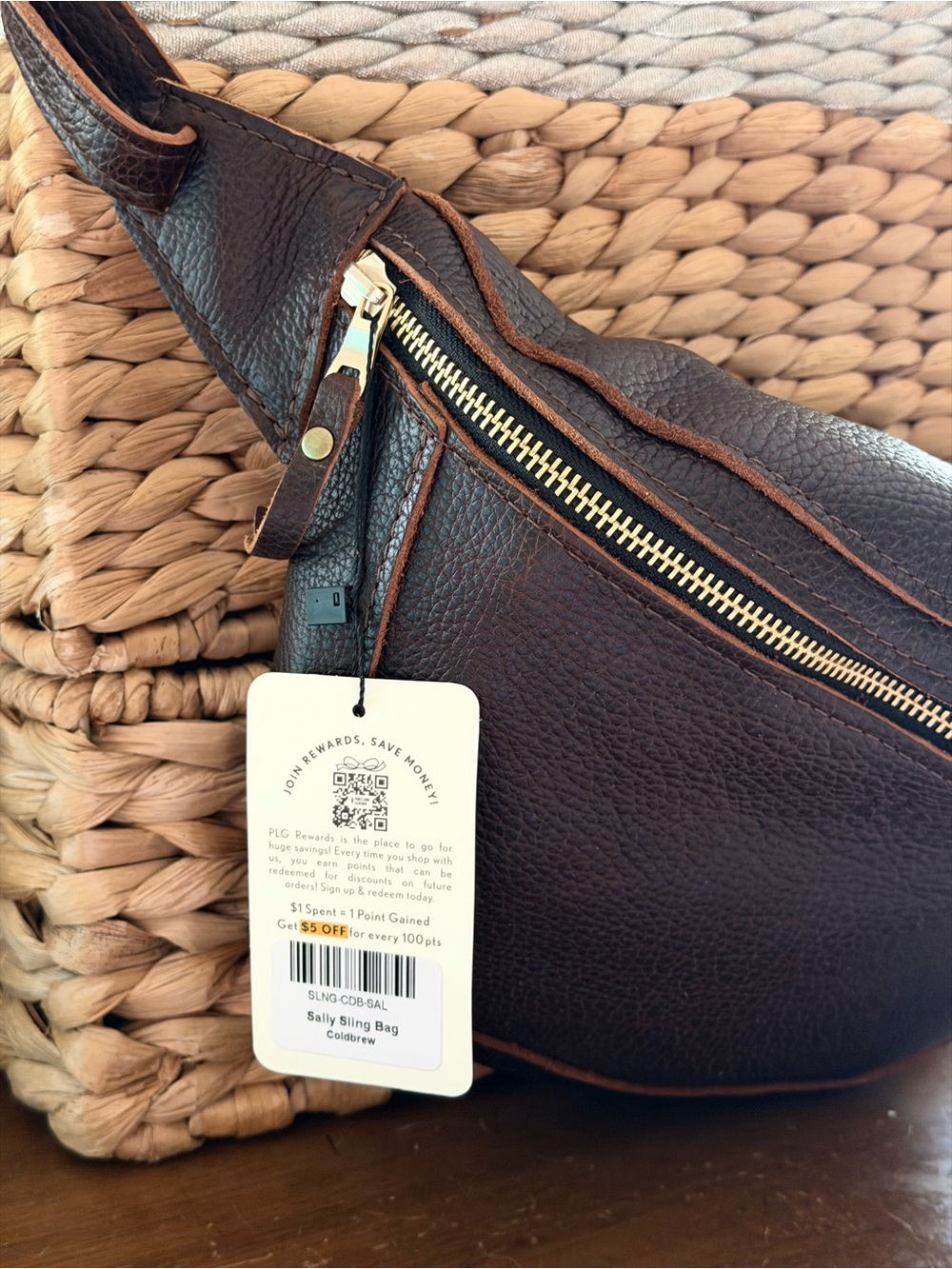 LAST CALL! WANT IT? BUY IT! PORTLAND  LEATHER COMPANY COLD BREW SALLY SLING BAG - Picture 6 of 14